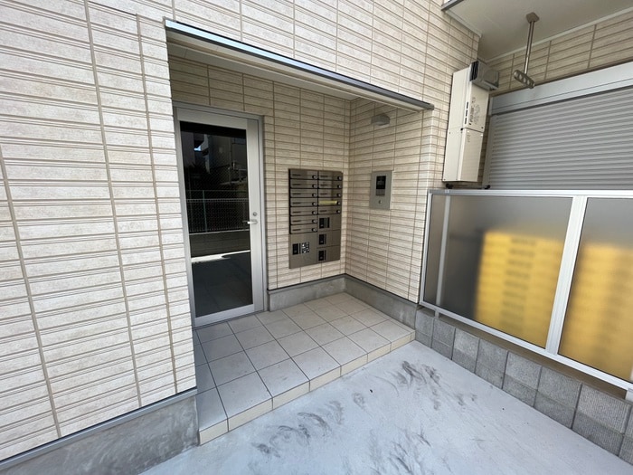 エントランス部分 ＡＪ草加新田