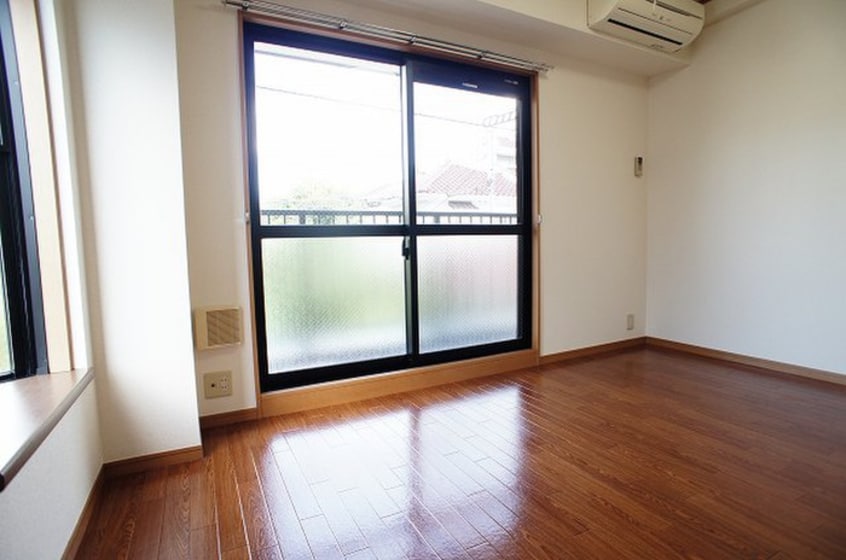 室内からの展望 アム－ル青木