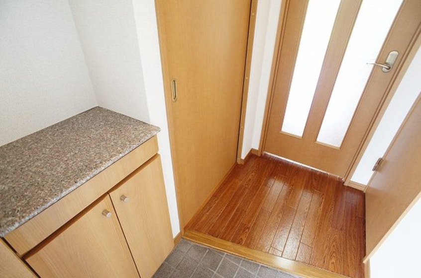 玄関 アム－ル青木