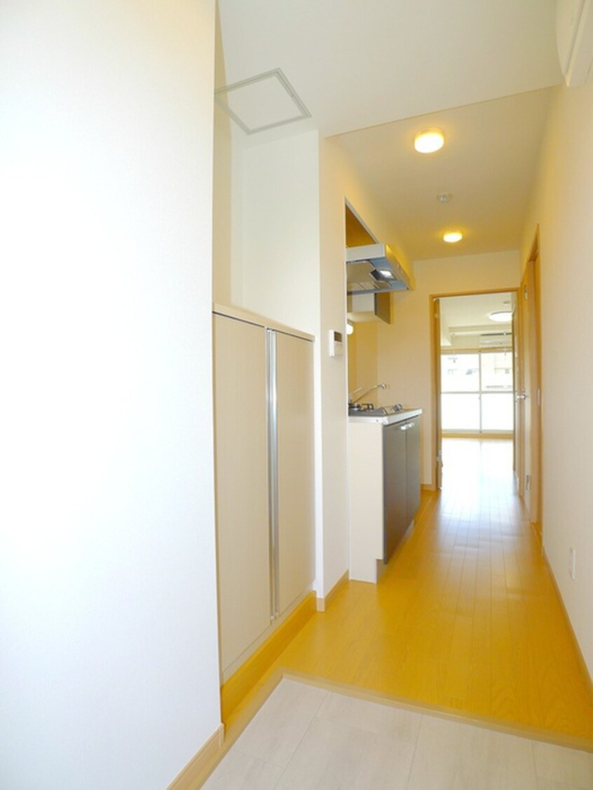 靴箱 レオ四拾八番館