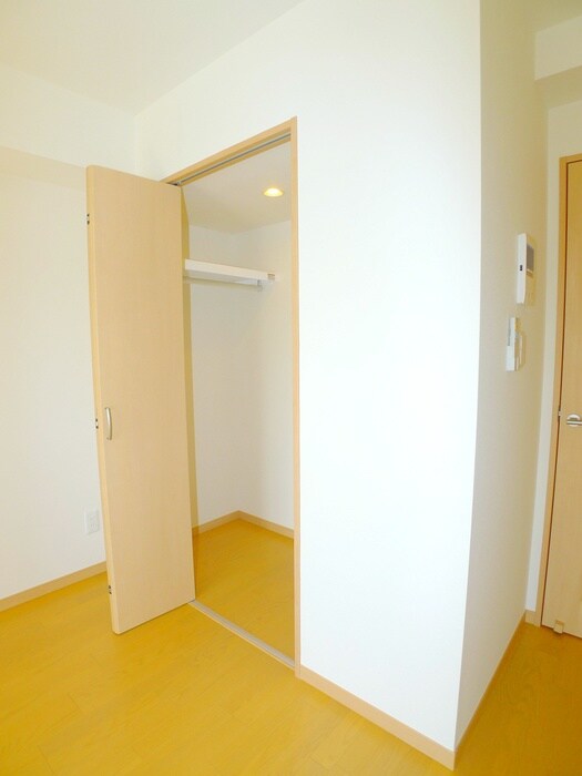 内観写真 レオ四拾八番館