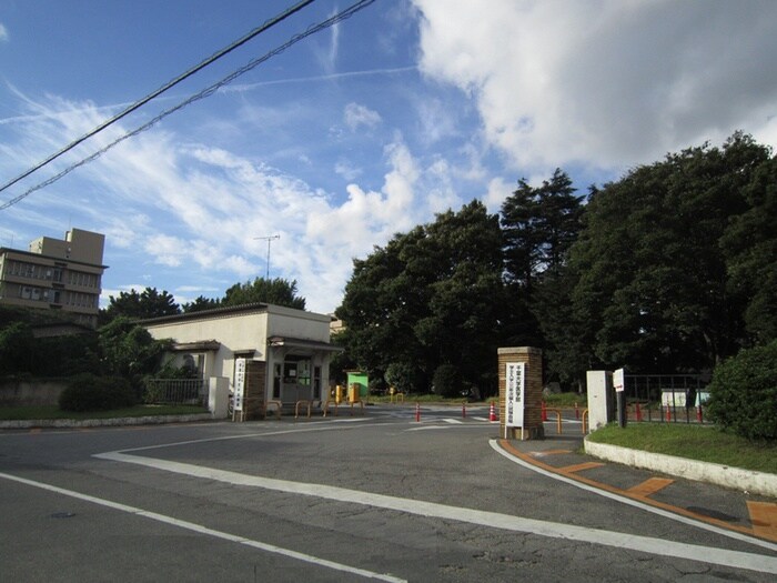 千葉大学西千葉キャンパス(大学/短大/専門学校)まで1400m ＢＥＬＬ‐ＦＬＡＴ２