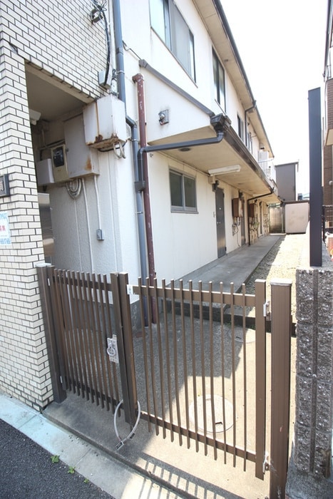 エントランス部分 ニューハイツ松浦