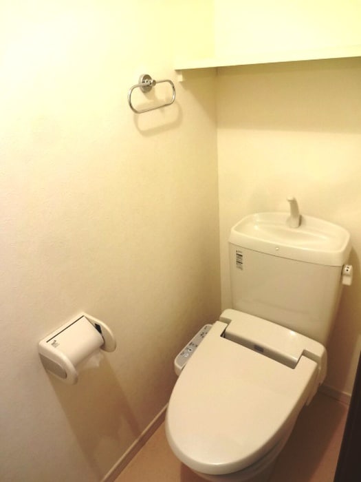 トイレ カリンパニハウス