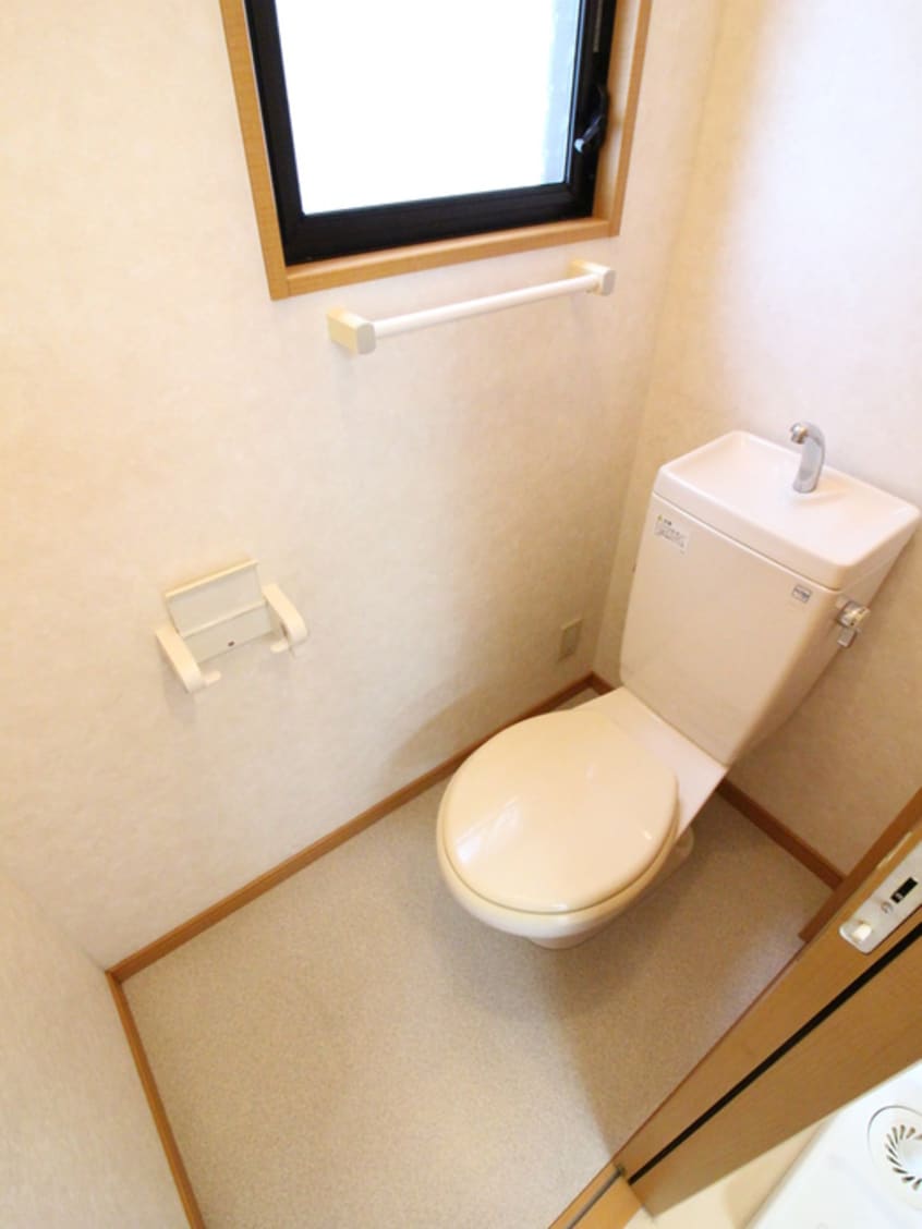 トイレ コア・ウィッシュ・ハイツ