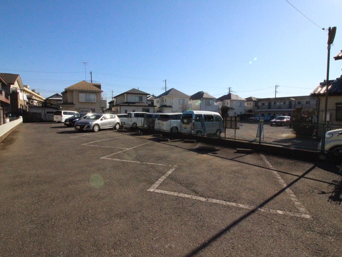 駐車場 メゾン向陽