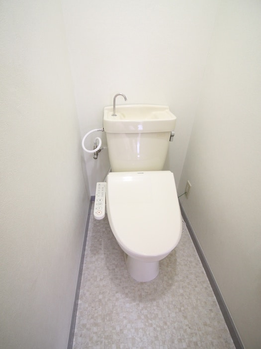 トイレ メゾン向陽