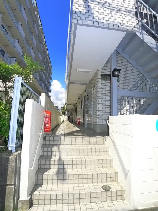 エントランス部分 サンハイツワタム