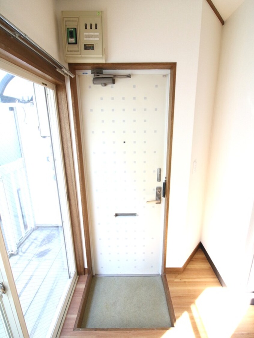 玄関 ローズハイツ
