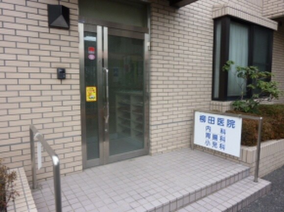 クリニック(病院)まで129m ローズハイツ