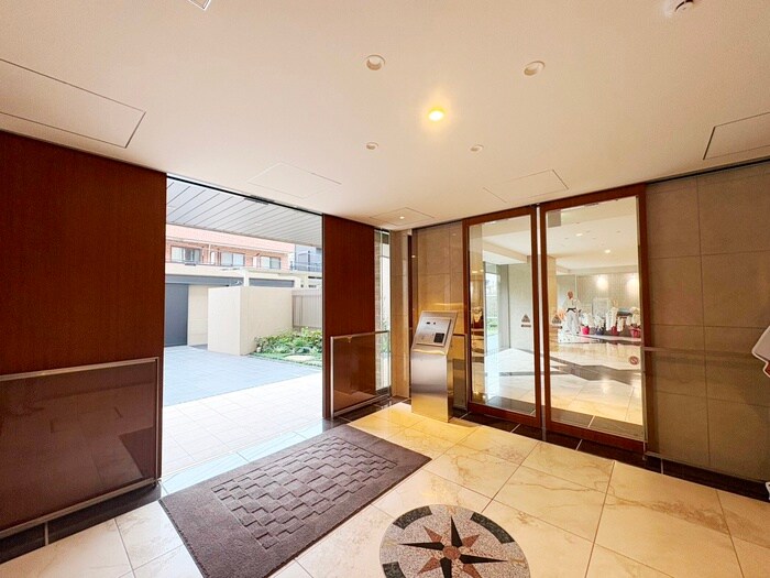 エントランス部分 サンジョイアゼロ