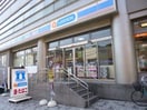 ローソン JPローソン代々木局店(コンビニ)まで139m KDXレジデンス西原