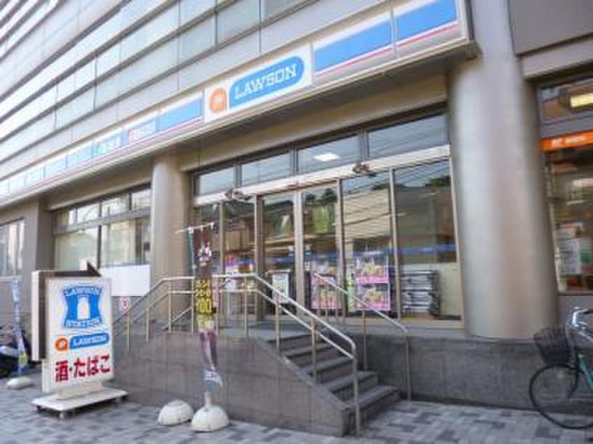 ローソン JPローソン代々木局店(コンビニ)まで139m KDXレジデンス西原