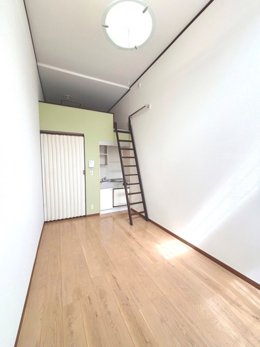 居室 ヒルサイドテラスマキ