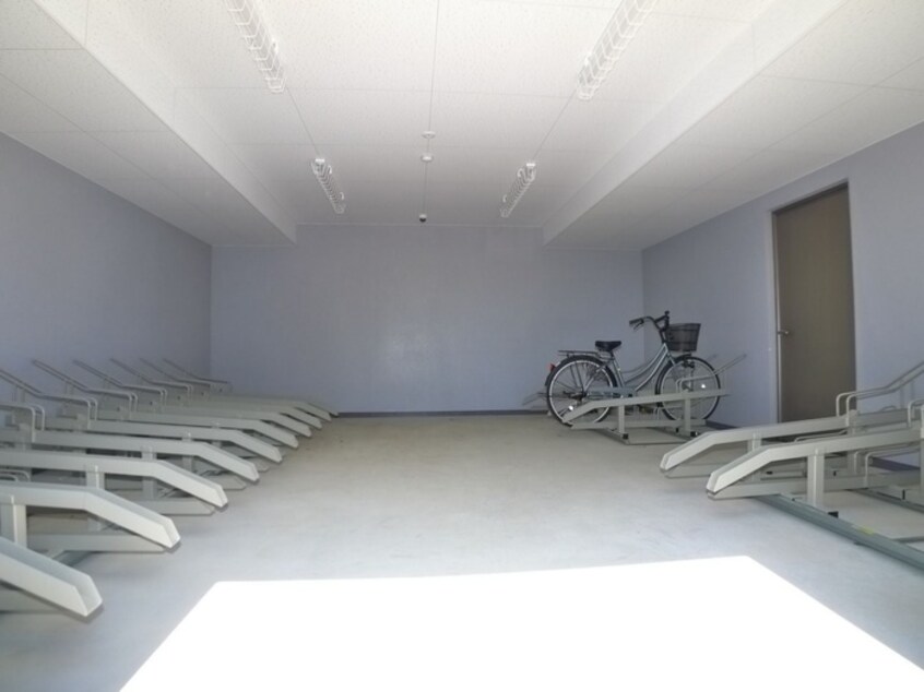 駐輪場 ダイヤモンドクレスト南柏