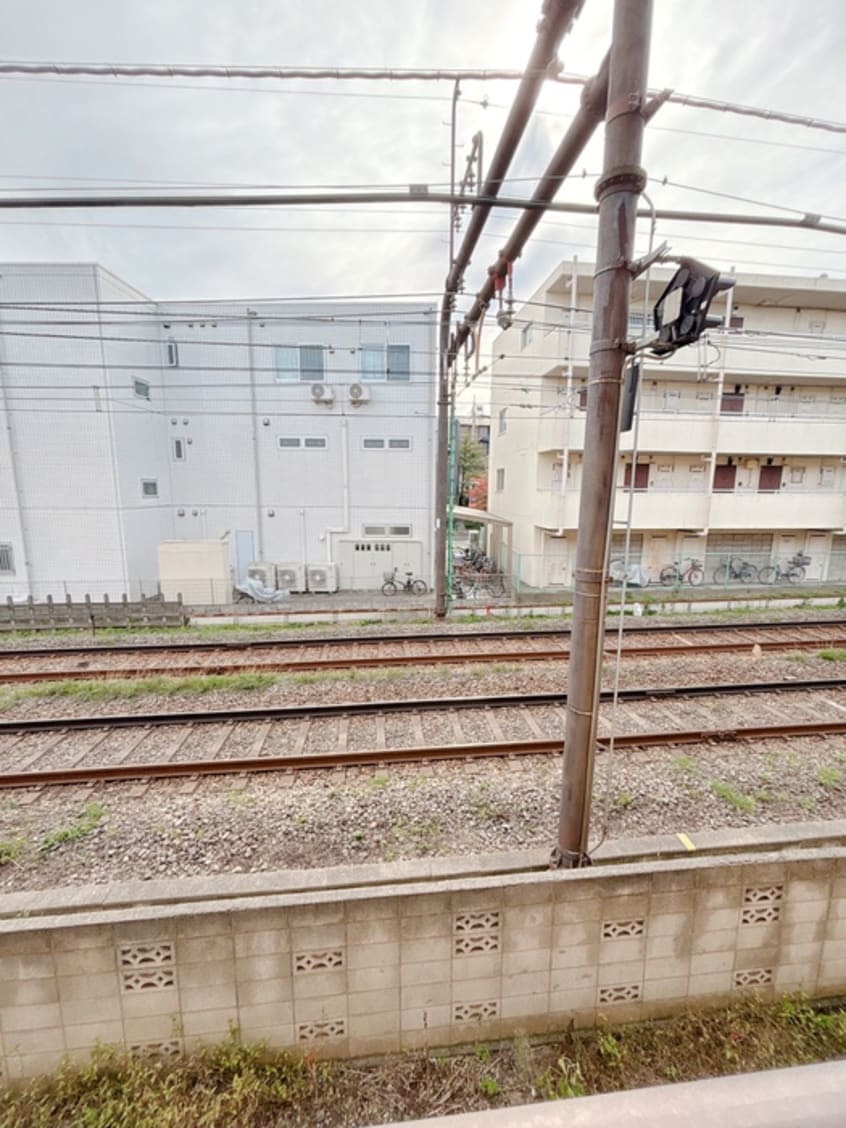 室内からの展望 エルム高幡Ｂ棟