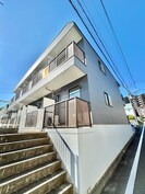 アドニス・０１５の外観