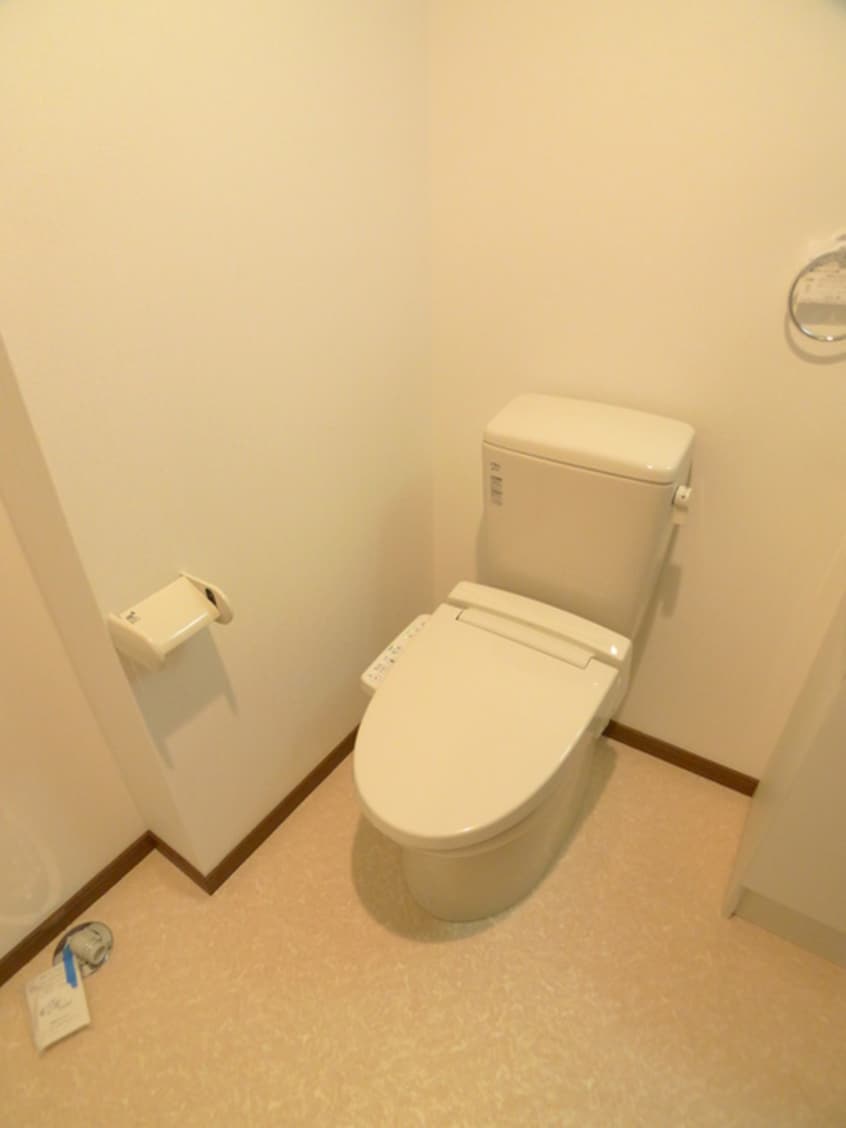 トイレ SAN FELICE