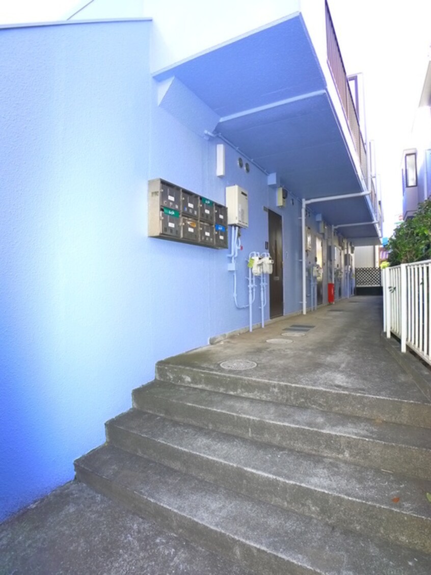 エントランス部分 クレッセント松波