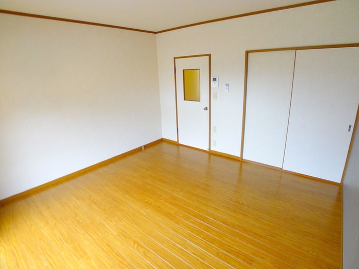 居室 クレッセント松波