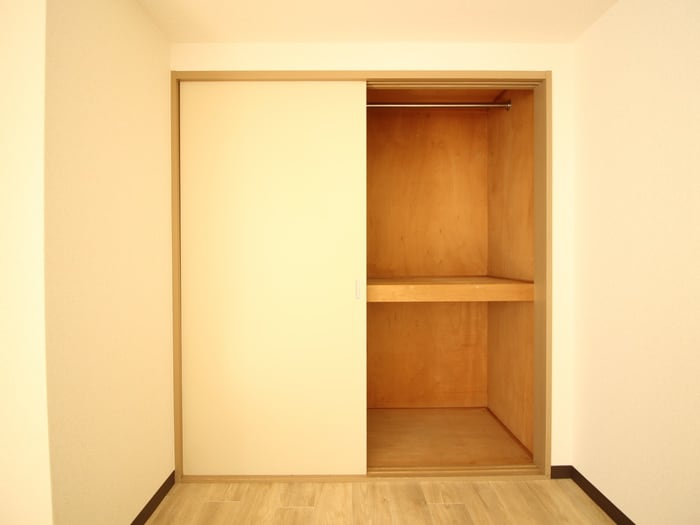 収納 プラザ仲町台センター