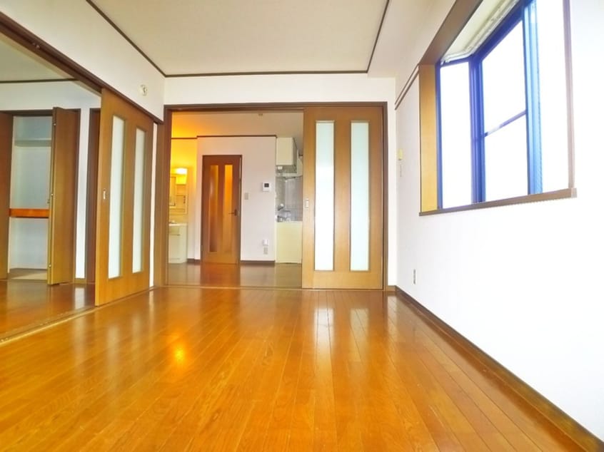 居室 メゾンマリーン