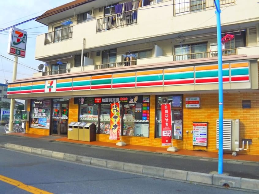 セブンイレブン(コンビニ)まで351m メゾンマリーン