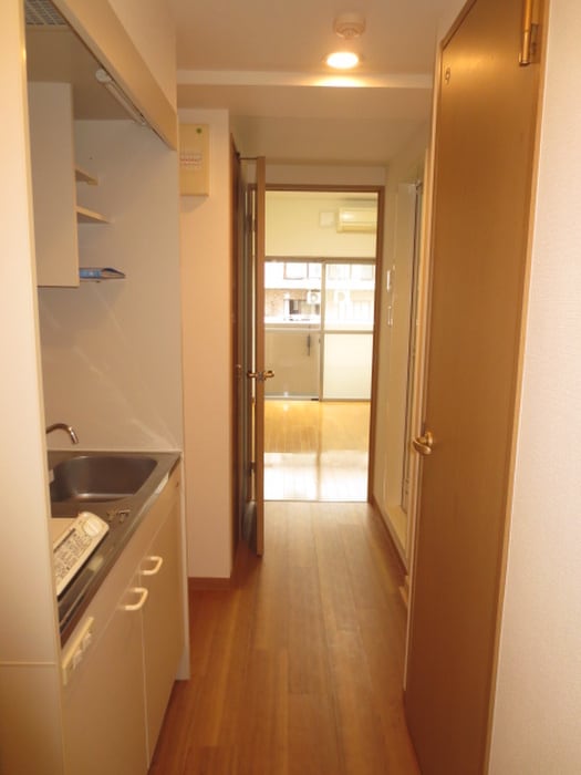 廊下 プライムアーバン亀戸