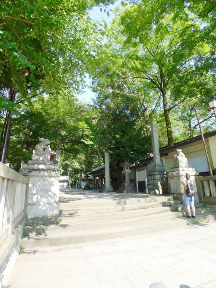 調神社(公園)まで390m スカイピア浦和