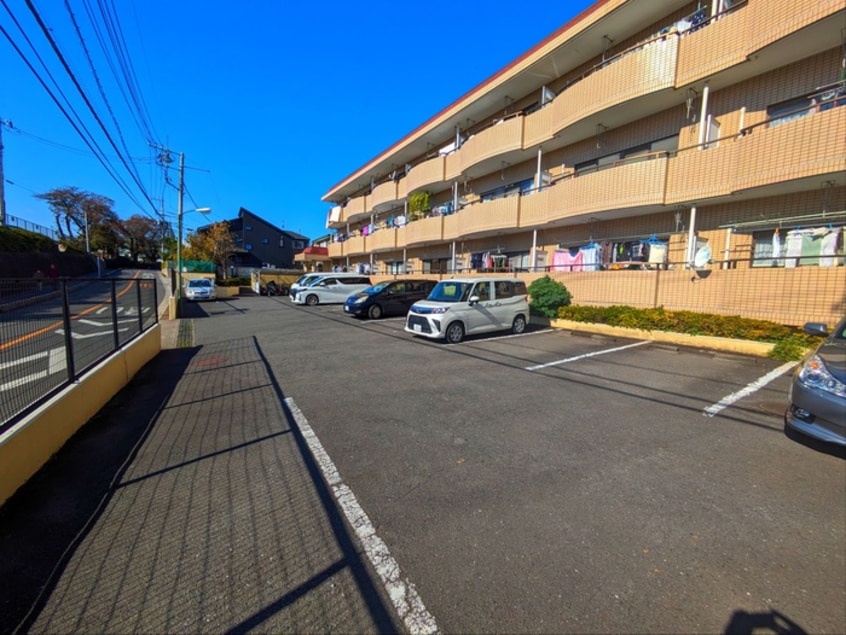 駐車場 ベルメゾン藤沢