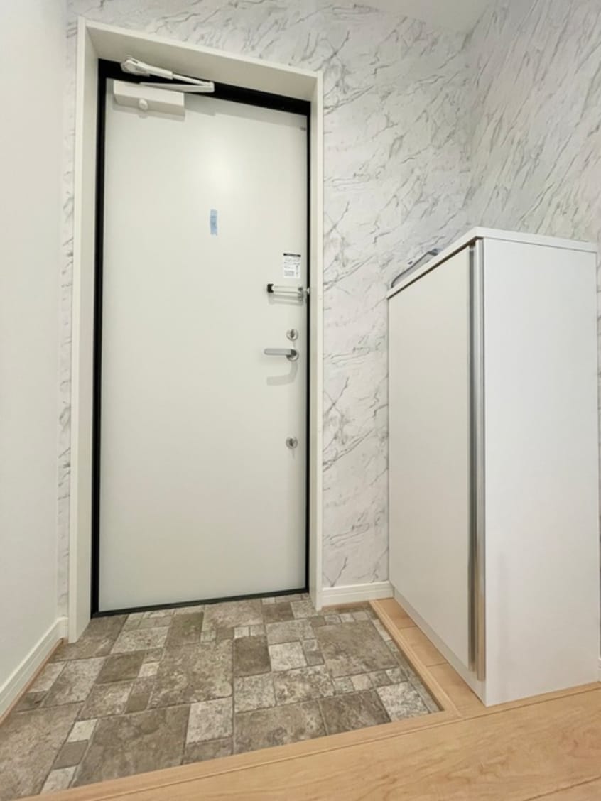 玄関 アノンテラス岡上