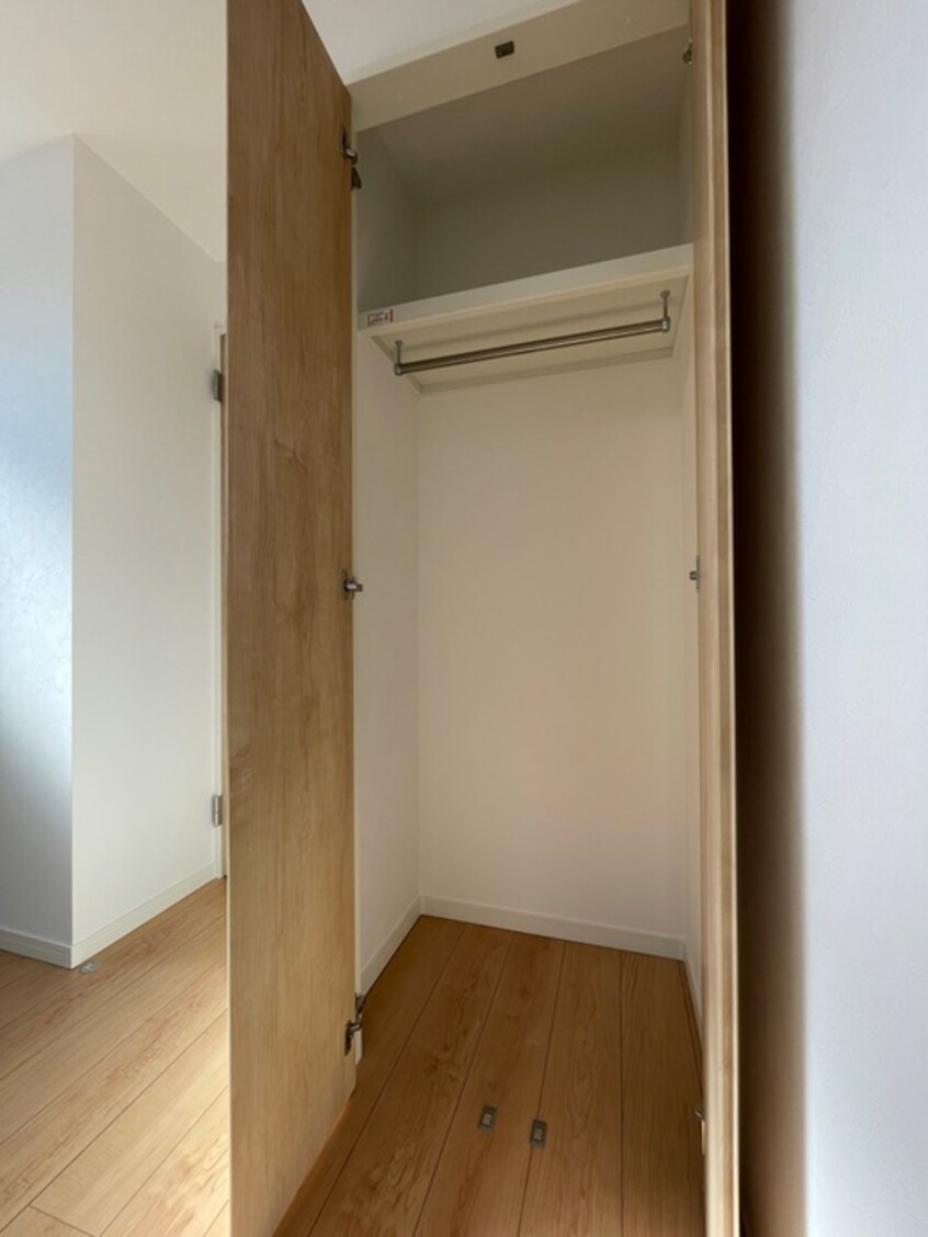 収納 アノンテラス岡上