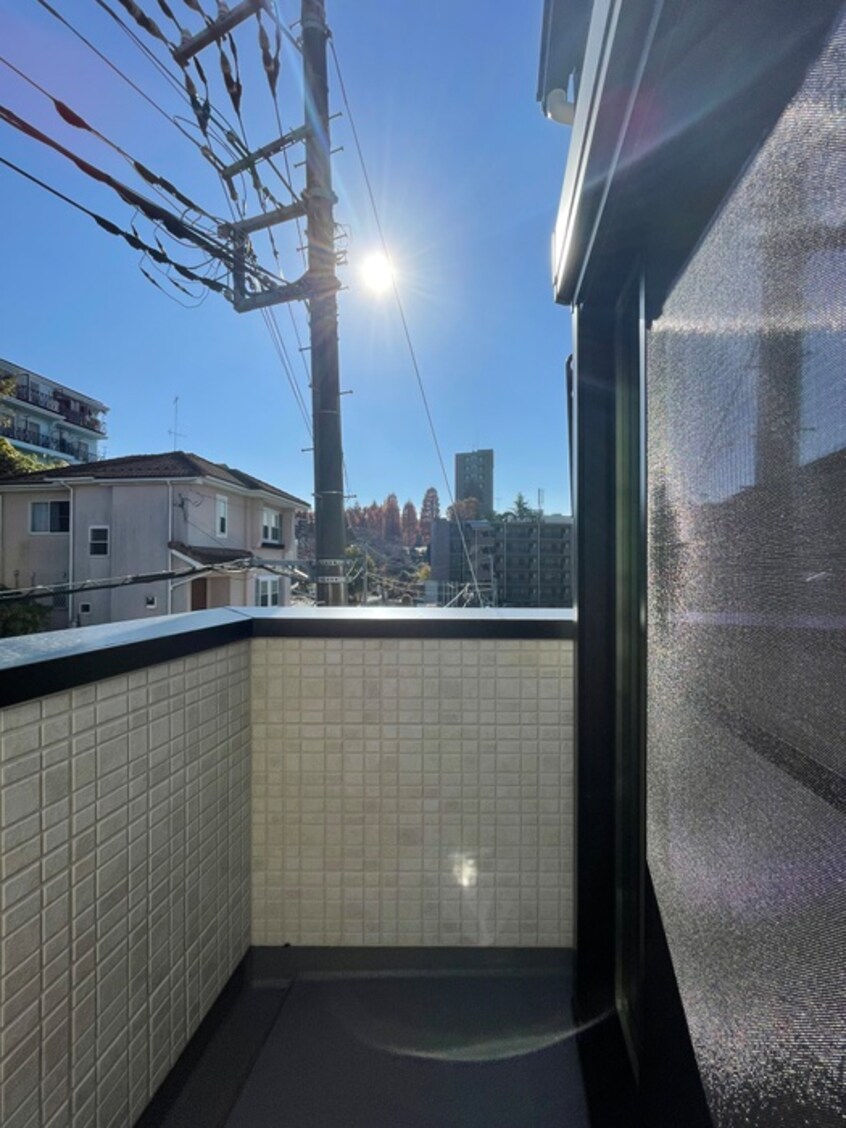 ベランダ・バルコニー アノンテラス岡上