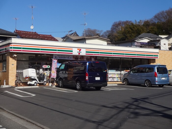 セブンイレブン 横浜馬場5丁目店(コンビニ)まで178m 吉田ハイツＢ棟