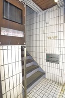 エントランス部分 アーバン高藤