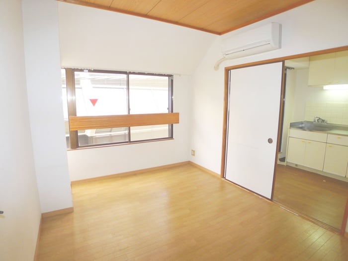 居室 アーバン高藤