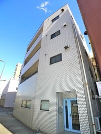 メゾンファミーユ