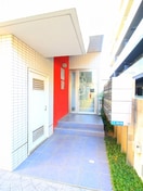 エントランス部分 ルネスノワール