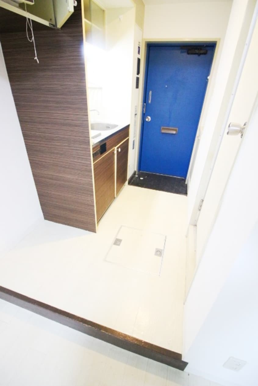 廊下 リエス多摩センタ－