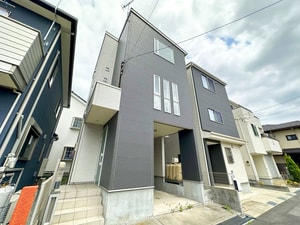 草加市手代１丁目戸建