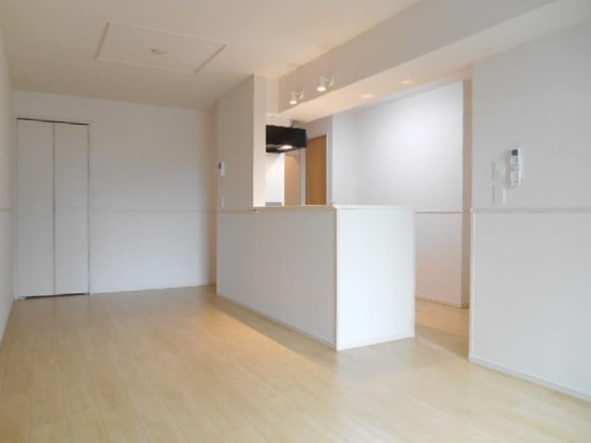 室内からの展望 フラン・ブルーム