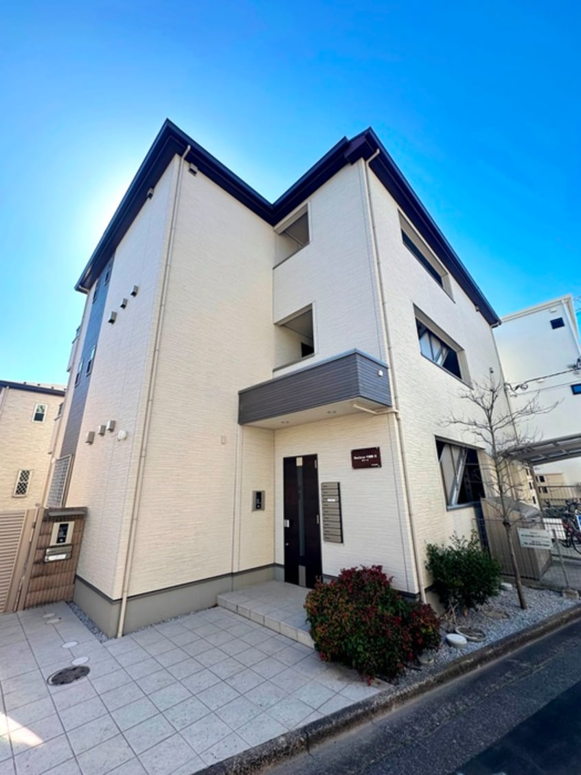 エントランス部分 Ｂｏｎｈｅｕｒ中浦和Ｂ棟