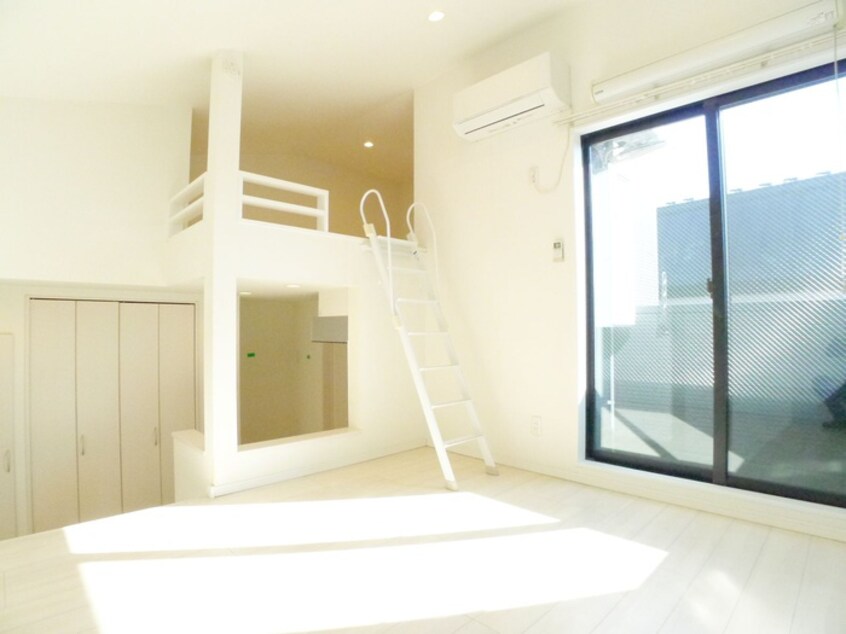 居室 ｓｐａｄｅ