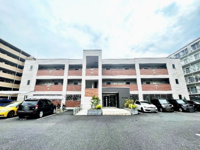 駐車場 パーシモン