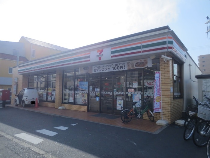セブンイレブン(コンビニ)まで70m 布施ビルⅠ(5号室－7号室)