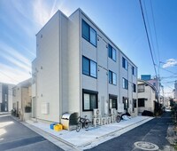 ＰＥＴＩＴ　ＫＯＳＵＧＥ