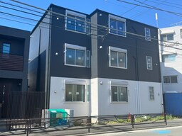 建築中