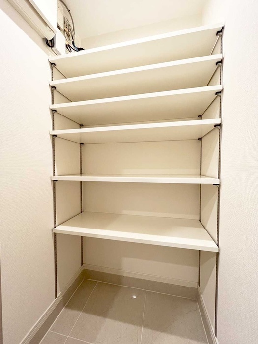 靴箱 JP noie 上野稲荷町