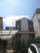 クレセリア東村山の外観