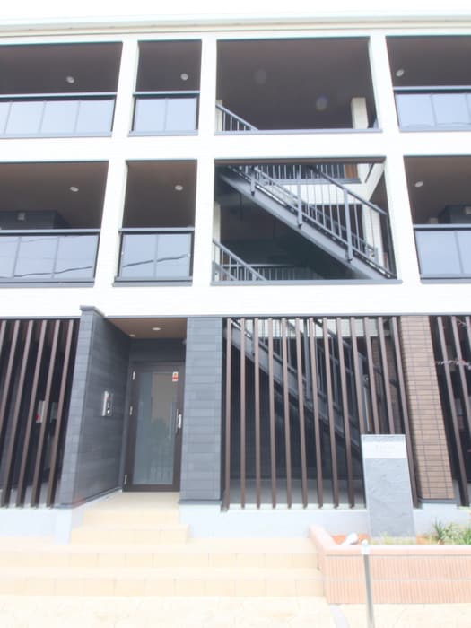 エントランス部分 フィオーレ